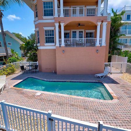 Hibiscus Hideaway Condo Walk To Historic Bridge St Bradenton Beach Exterior foto